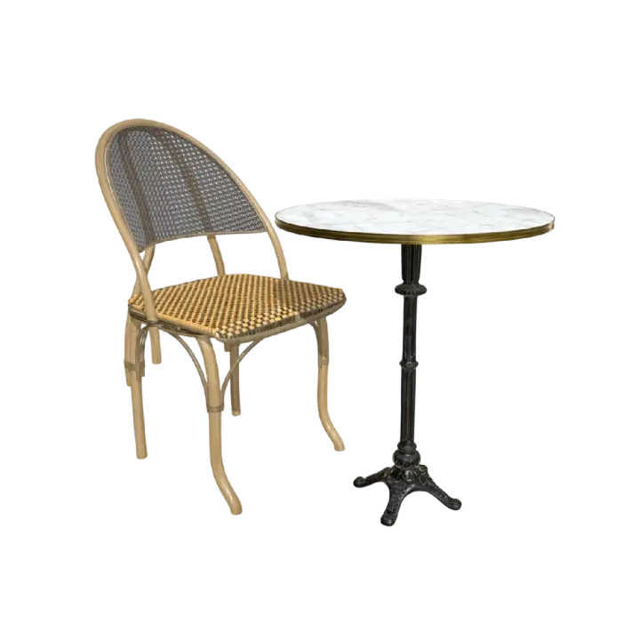French style table and chair set 3D model preview on Freecreat