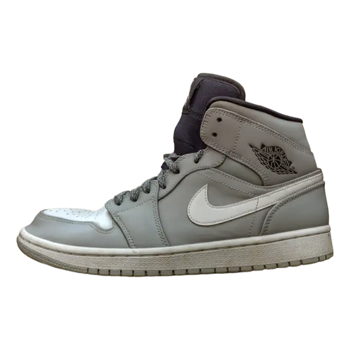 Nike A.J. I Basketball sneaker 3D model preview on Freecreat