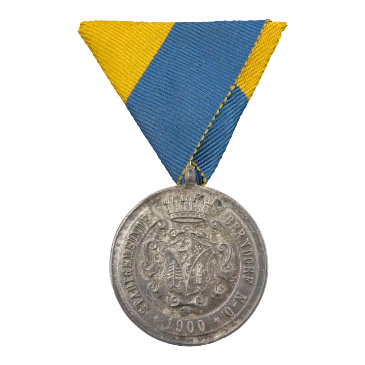 Medal of Honor for the City of Berndorf during the Austrian Empire in the 20th century 3D model preview on Freecreat